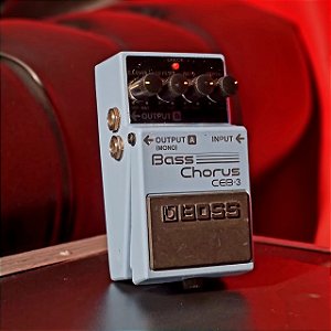 Pedal De Efeito Para Baixo Bass Chorus Ceb-3