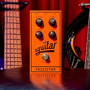 Pedal de Efeito para Baixo Aguilar Fuzzistor Fuzz
