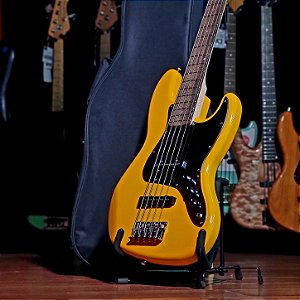 Baixo Markbass + Pedal Para Baixo Tech 21 SansAmp Bass Driver Programmable