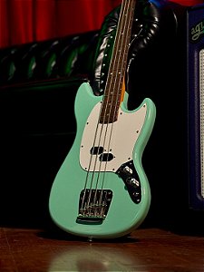 Baixo 4 Cordas Squier by Fender Classic Vibe '60s Mustang Bass Surf Green