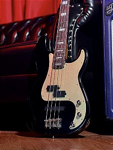Baixo 4 Cordas VTC Custom Precision Bass Black