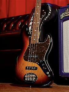 Baixo 4 Cordas Lakland Skyline Japan Series SK-460 Three Tone Sunburst