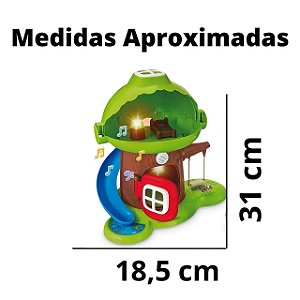 LITTLE LAND CASINHA NA ARVORE