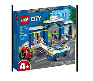 PERSEGUICAO NA DELEGACIA DE POLICIA