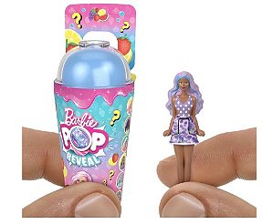 HYM26 BARBIE MINI BARBIELAND BONECA POP REVEAL SURPRESA