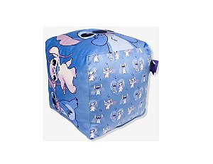 ALMOFADA FORMATO FIBRA CUBO STITCH  EAN :7908623017593