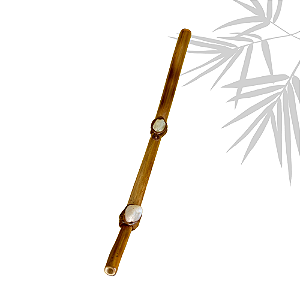 Tepi marrom com pedras