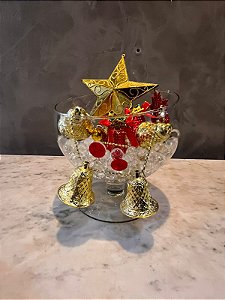 Aquário com estrela dourada