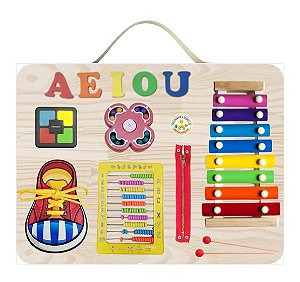 PAINEL DE ATIVIDADES SENSORIAIS MONTESSORI PORTÁTIL