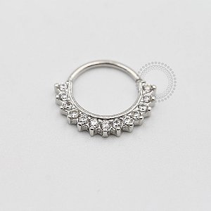 ARA35 Argola Frontal Cravejada G Banho Ródio