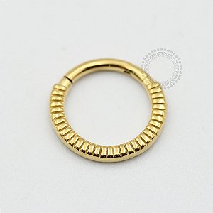 PVD39 Segmento Riscado Frontal Aço PVD gold