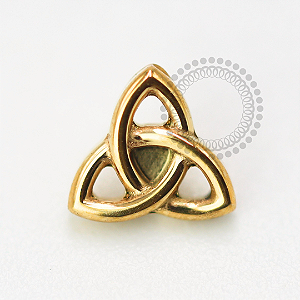 TN1625 Topo Triskelion Titânio PVD Gold