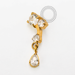 TN1687 Topo Cascata CZ Pingente Titânio  PVD Gold