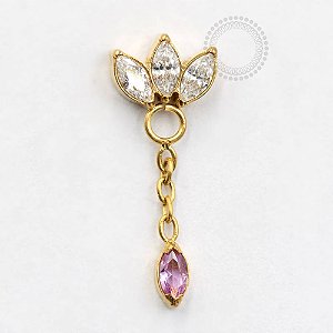 TN733 Topo 3 Navetes Pingente CZ Titânio PVD Gold