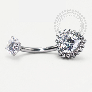 TN1421 Navel Coração Luxo CZ Titânio ASTM F-136