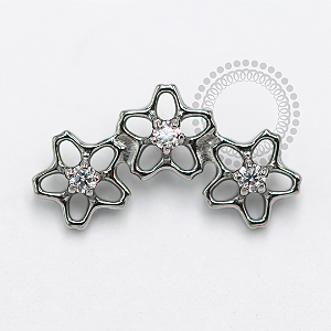 TN1552 Topo Cluster Flores Vazadas Titânio ASTM F-136