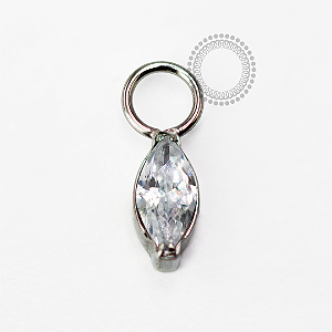 TN1557 Pingente Navete Titânio ASTM F-136