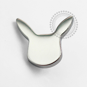 TN1592 Topo Umbreon Pokémon Titânio ASTM F-136