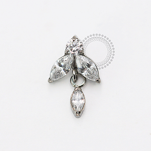 TN1802 Topo 2 Pétalas Pingente CZ Titânio ASTM F-136