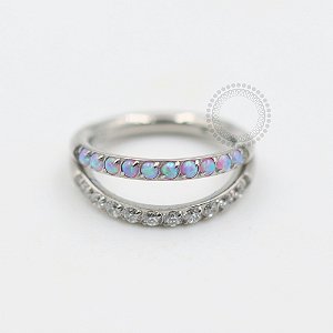 TN448 Segmento Duplo CZ-Opala Sintética Titânio  ASTM F136