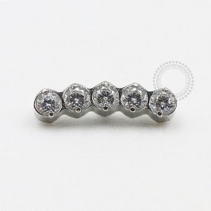 TN649 Topo Mini Cluster 5 CZ Titânio ASTM F136