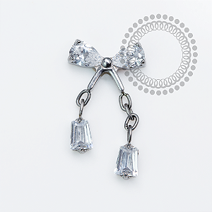 TN2051 Topo Laço Delicado CZ Titânio ASTM f136