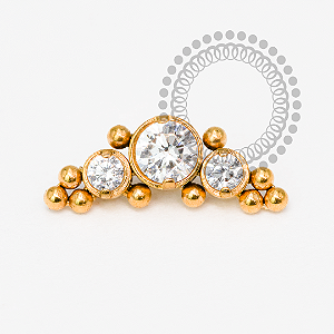 TN2054 Topo Cluster 3 CZ com Esferas Titânio Pvd Gold