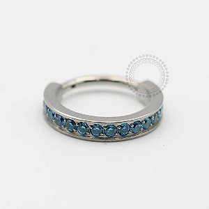 TN137 Segmento CZ Aqua Blue Titânio ASTM F136