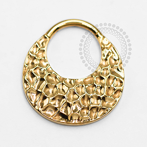 TN1383 Segmento Frontal Martelado Titânio PVD Gold