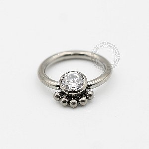 TN246 Captive CZ  Esferas Titânio ASTM F136