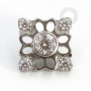 TN783  Topo Quadrado Indiano CZ Titânio ASTM F136