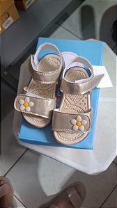 Sandália lala baby ouro