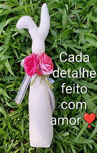 Coelho Decorativo Elegante