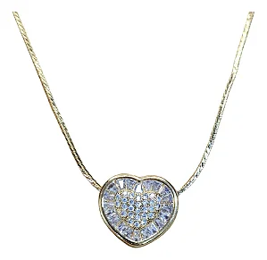 Colar Feminino Com Pingente De Coração Vazado Cravejado