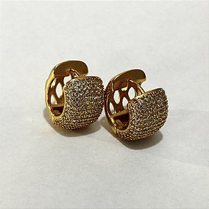 Brinco Argola Cravejada Zircônias - Brilho e Sofisticação