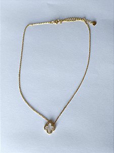 Colar Trevo Vazado Cravejado