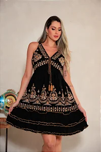 VESTIDO CURTO PRETO DECOTE V