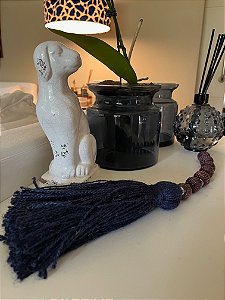 Enfeite de mesa - Cerâmica vinho com tassel rústico marinho