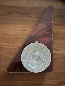 Bandeja em mármore vermelho triangular