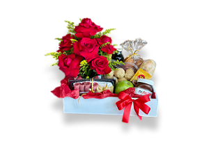 Cesta de Café da Manhã com Rosas Vermelhas e Itens Especiais