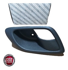 Moldura Maçaneta Interna Fiat Doblo Pós 2010/ Esquerda