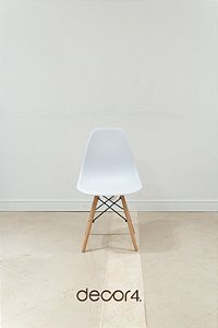 Cadeira Eiffel Fixa Nude