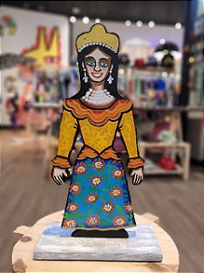 Escultura Mulher do Dia - João Andrade