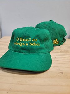 Boné O Brasil me obriga a beber - verde