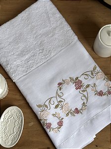 TOALHA DE ROSTO GUIRLANDA ROSAS