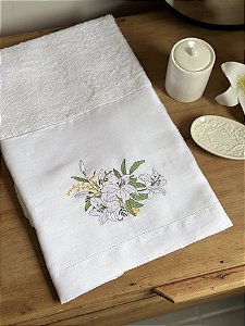 TOALHA DE ROSTO LÍRIO BRANCO