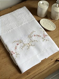 TOALHA DE ROSTO FLORES LAÇO - LINHO BRANCO
