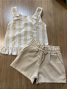 CONJUNTO BLUSINHA E SHORT VRASALON