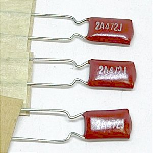 4K7PF X 400V CAPACITOR POLIESTER