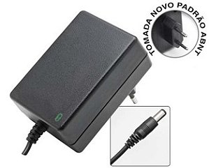 FONTE 5V X 2A P9 C (mais fino que P4)  CHAVEADA